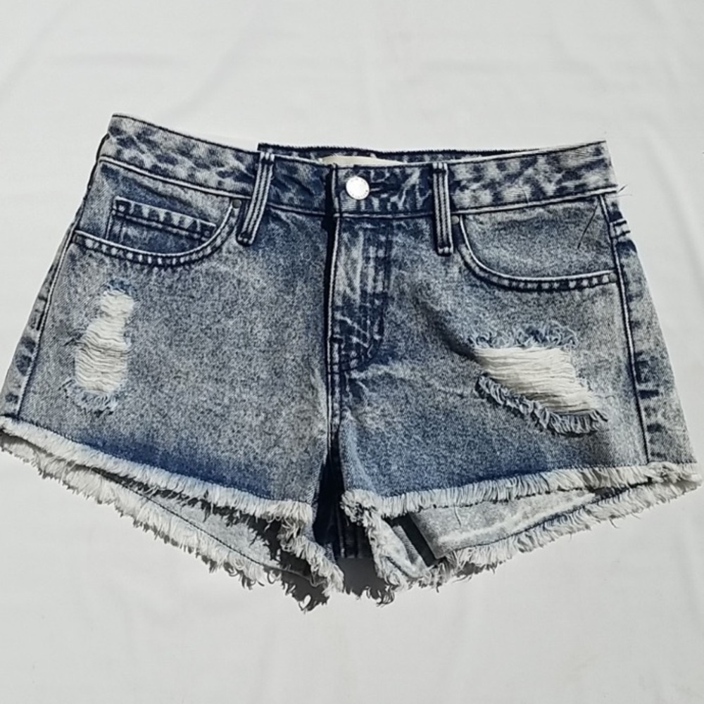 Bullhead Denim acid wash jean shorts